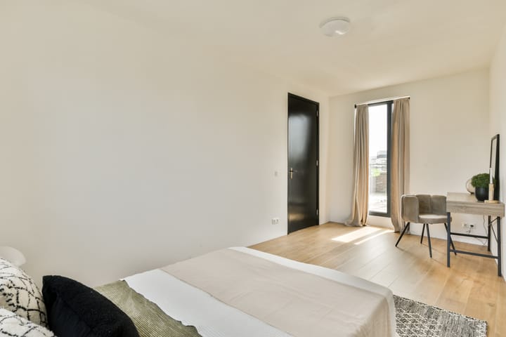 Foto 23 van IJslandstraat 3