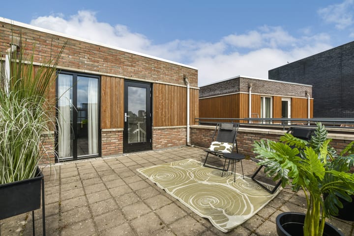 Foto 27 van IJslandstraat 3