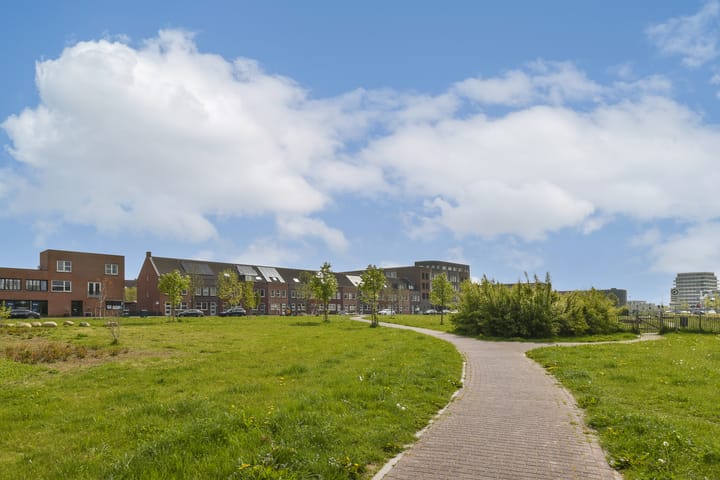 Foto 37 van IJslandstraat 3