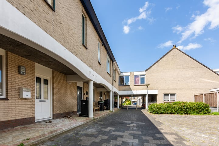 Foto 7 van Oranje Pan 11