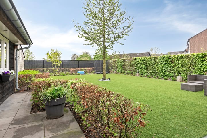 Photo 35 of Van Sevenbornlaan 1