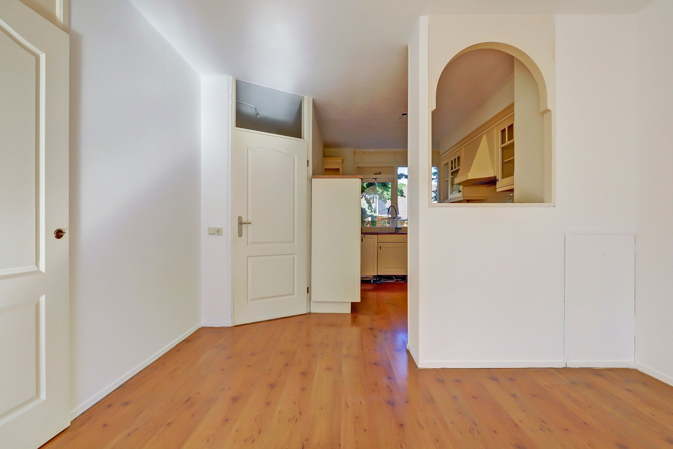 Foto 6 van Ambachtsweer 10