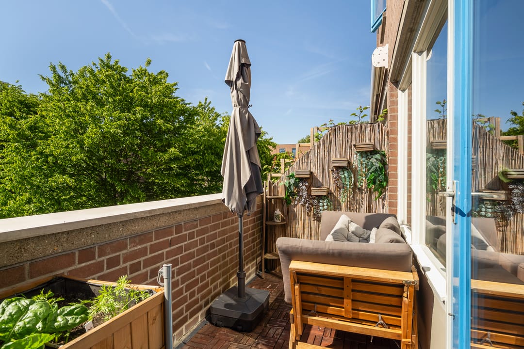 Foto 17 van Robert Schumanring 270