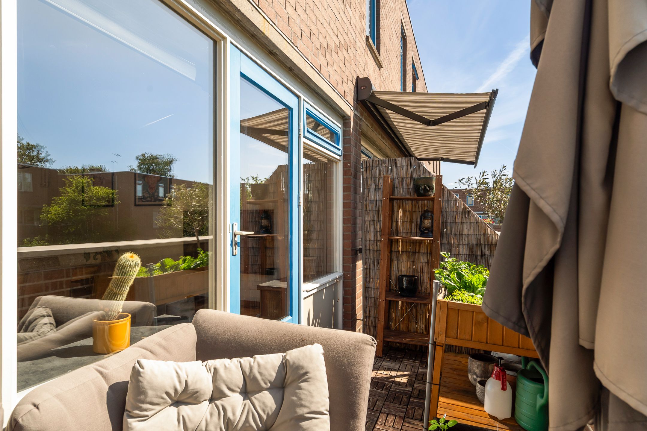 Foto 18 van Robert Schumanring 270