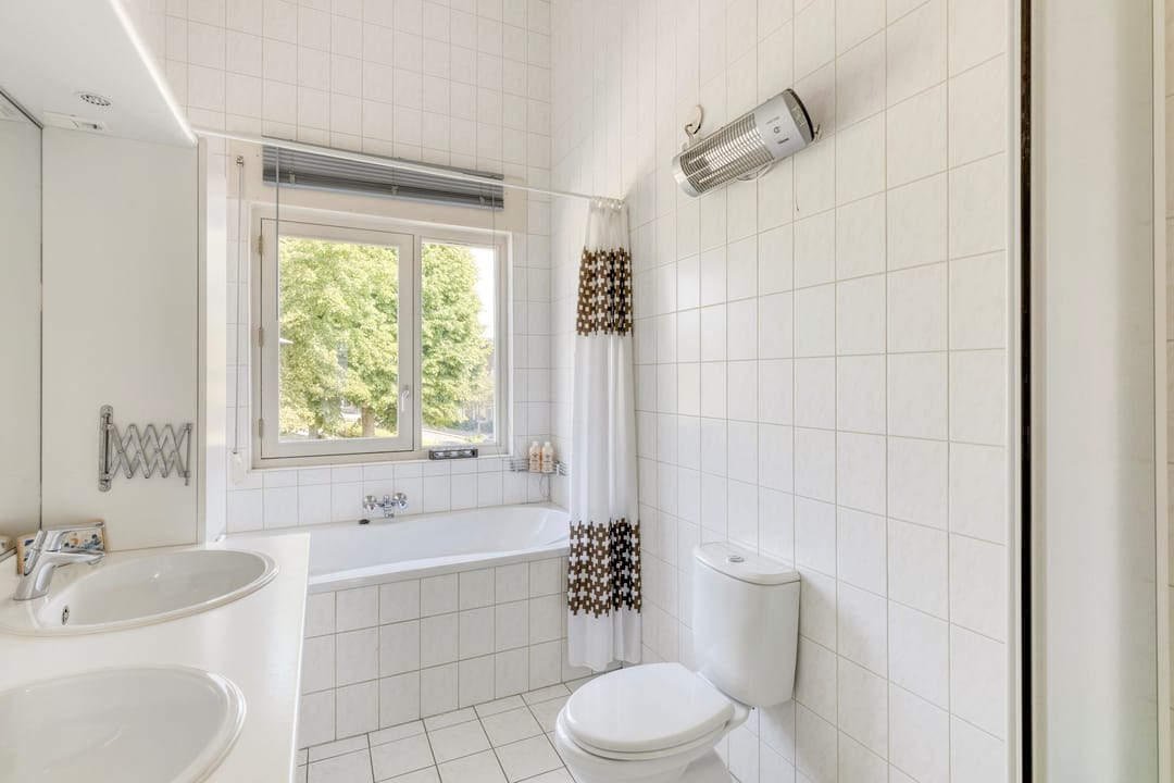 Foto 16 van Aalmoezenier Verheggenplein 58