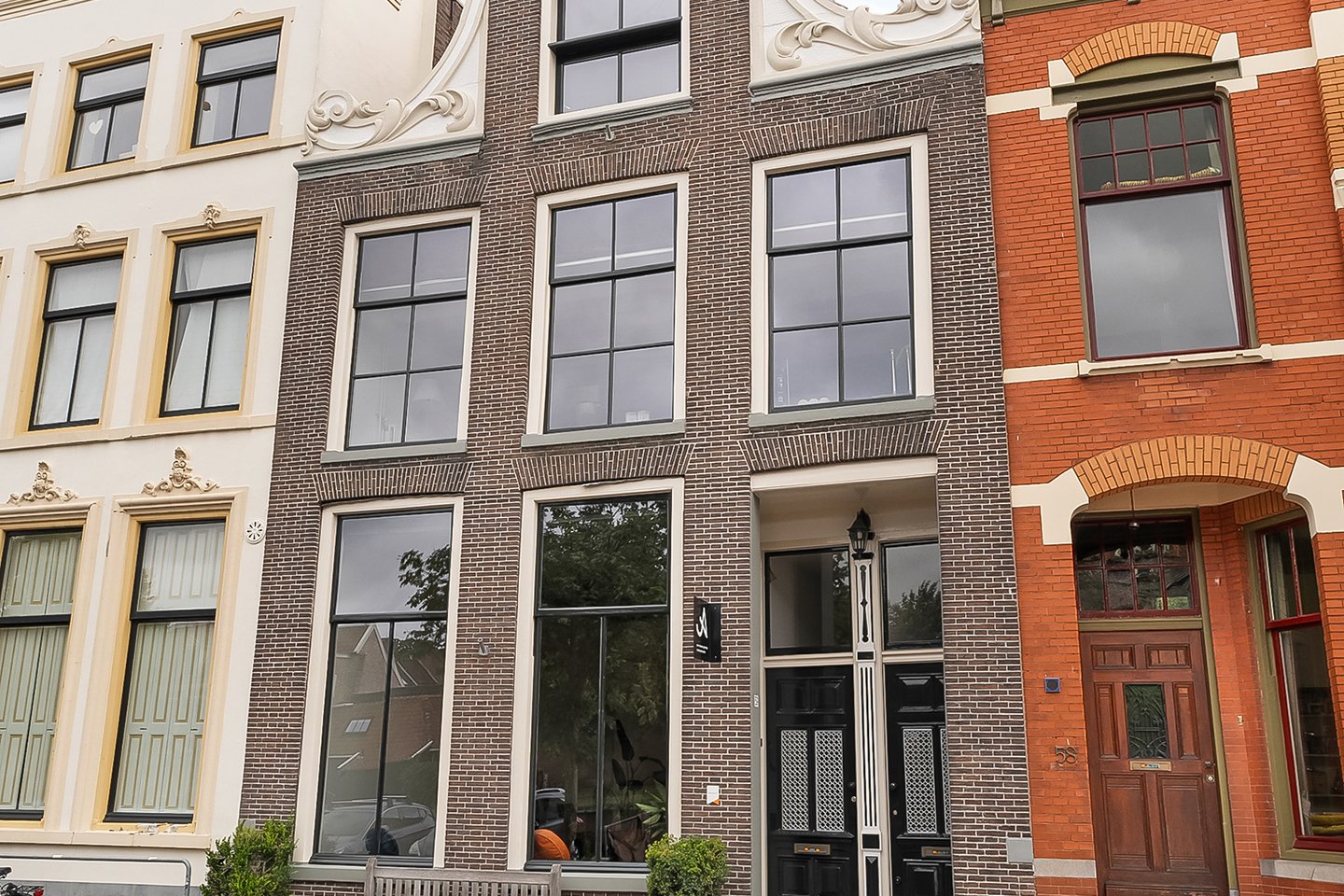 Bekijk foto 1 van Thorbeckegracht 59