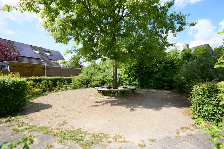 Foto 50 van Baker 32