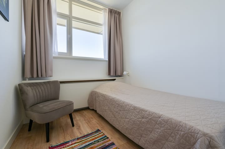 Foto 11 van Titus Brandsmastraat 111