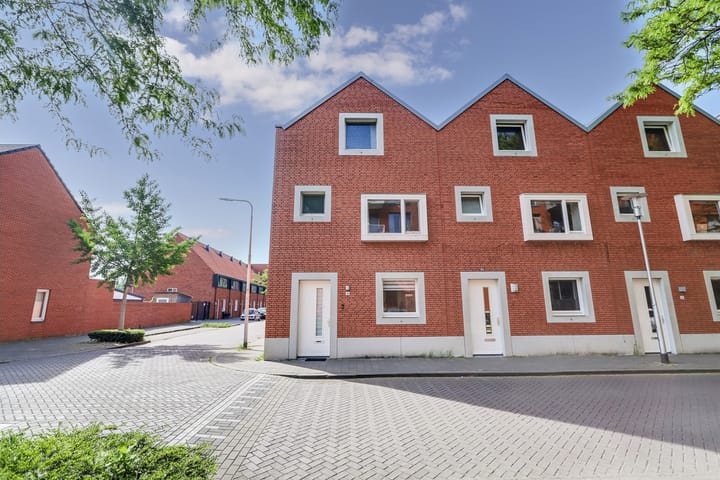 Bisschop Janssensstraat 18