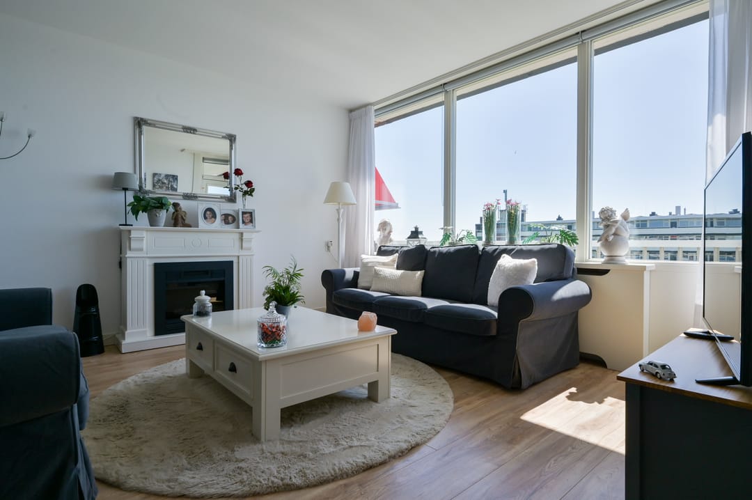 Foto 23 van Titus Brandsmastraat 111