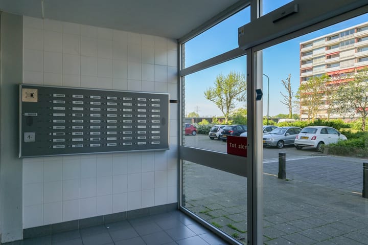 Foto 33 van Titus Brandsmastraat 111