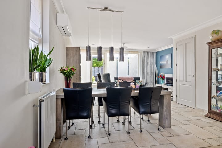 Foto 7 van Paardebloem 16