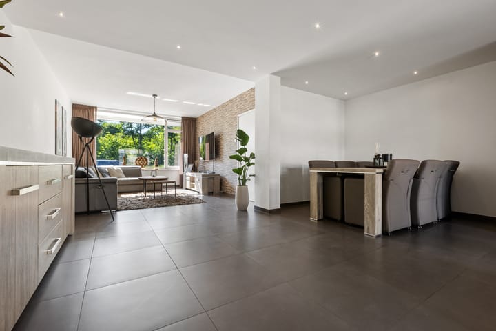 Foto 13 van Raamdijk 14