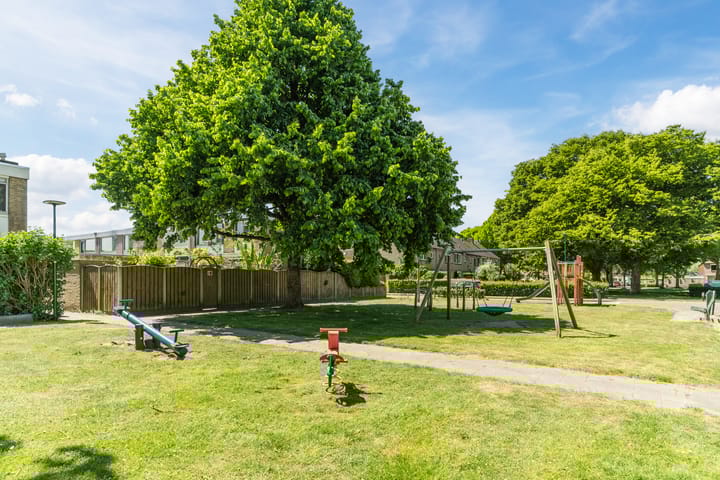 Foto 44 van Barentszstraat 5