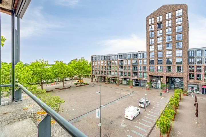 Foto 2 van Oostlaan 132