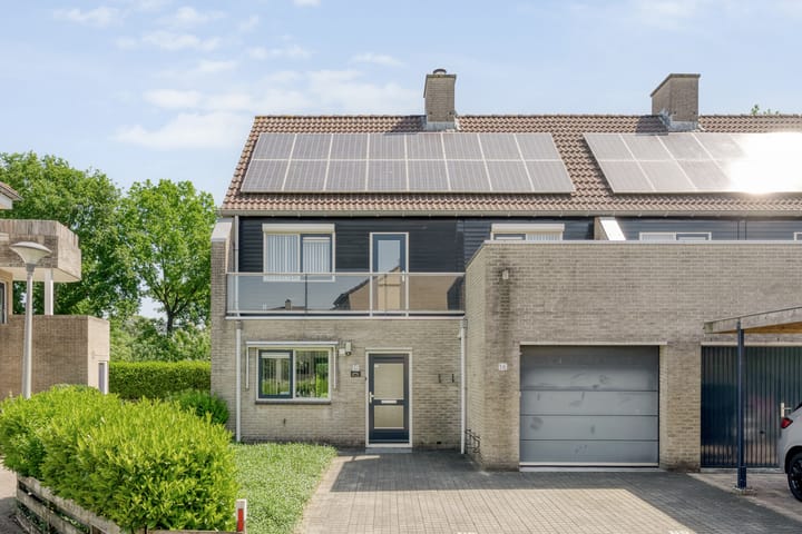 Photo 1 of Aureliavlinder 16