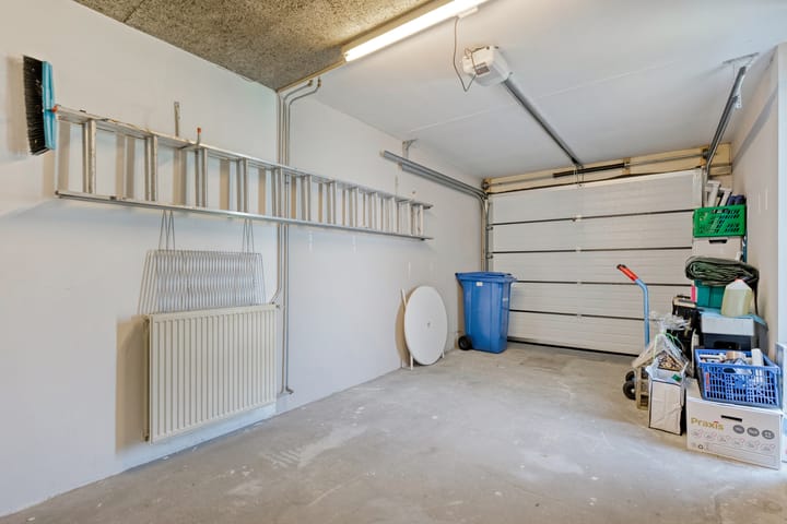 Photo 14 of Aureliavlinder 16