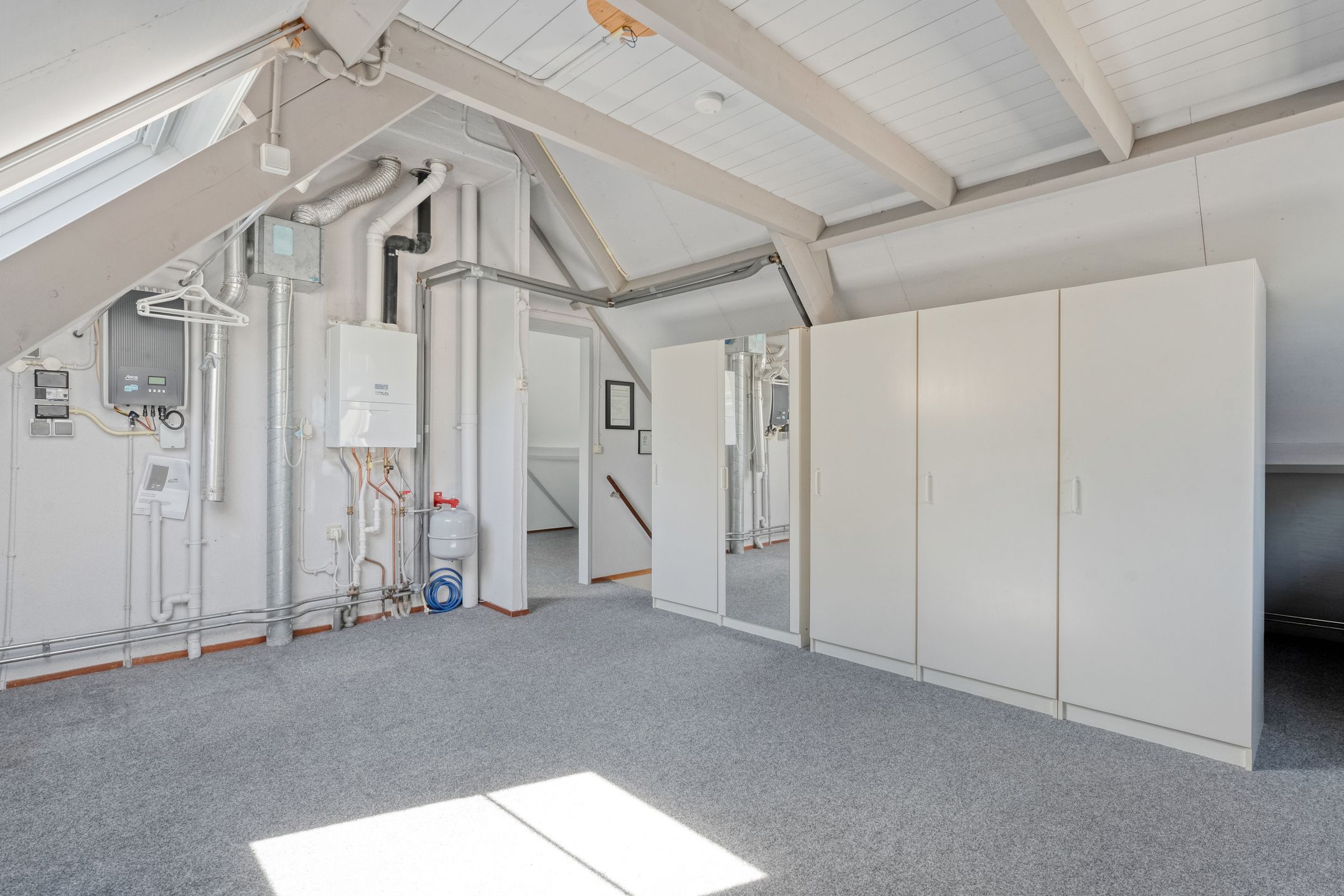 Photo 27 of Aureliavlinder 16