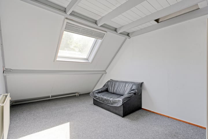 Photo 28 of Aureliavlinder 16