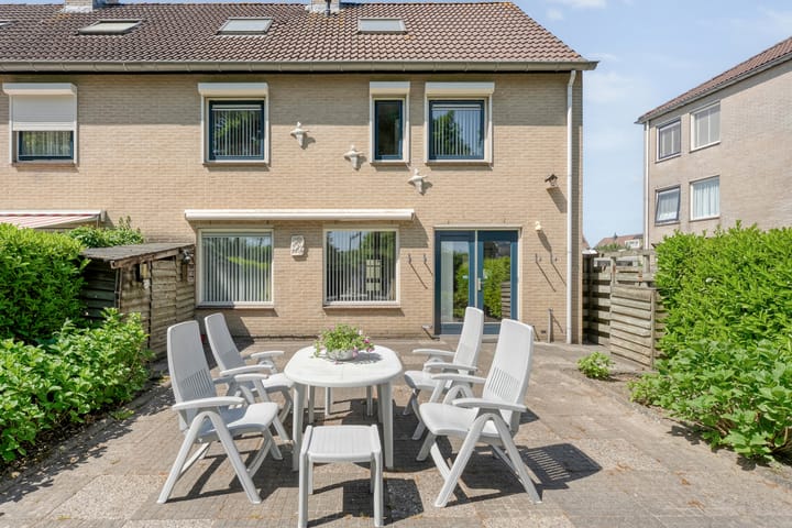 Photo 34 of Aureliavlinder 16