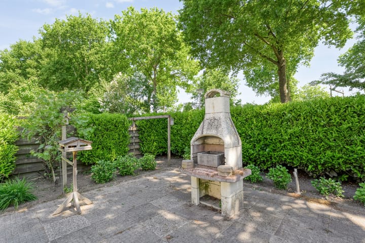 Photo 35 of Aureliavlinder 16