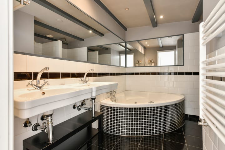 Foto 19 van Haarlemmerweg 161-3