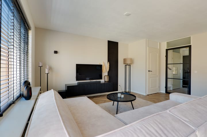 Foto 4 van Plutostraat 7