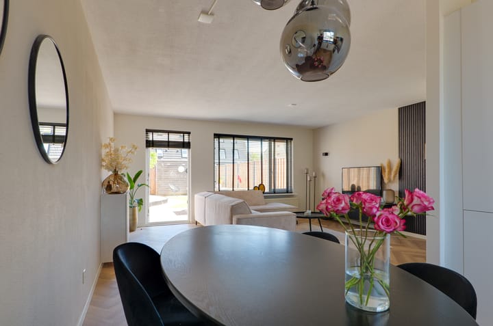 Foto 9 van Plutostraat 7