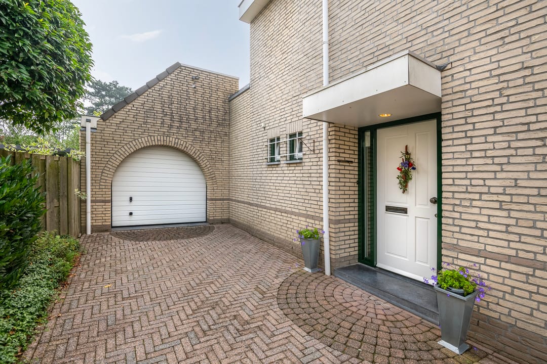 Photo 2 of Dr.Nolensstraat 18