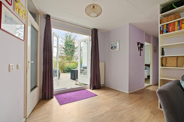 Foto 4 van Douwes Dekkerstraat 17