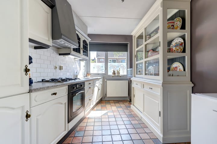 Foto 12 van Romerostraat 5