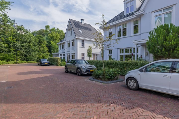 Photo 36 of Oswald Wenckebachstraat 18