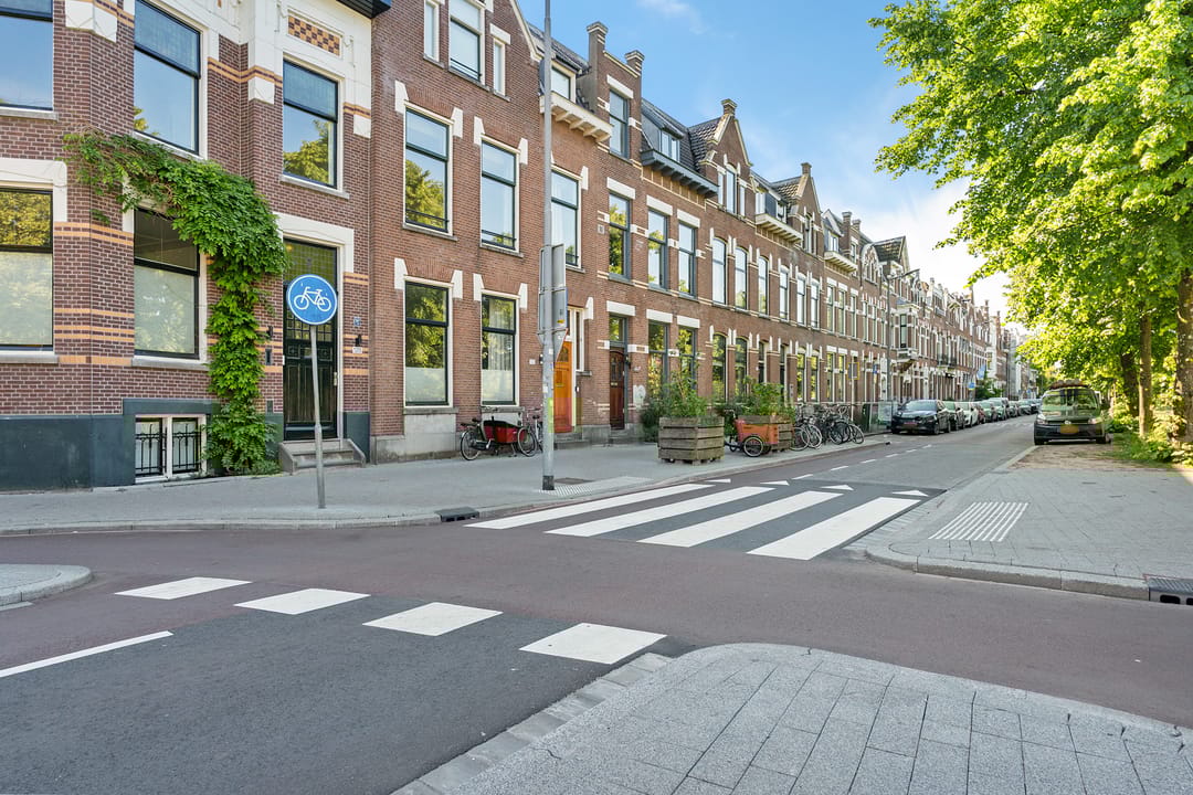 Photo 8 of Heemraadssingel 128-B