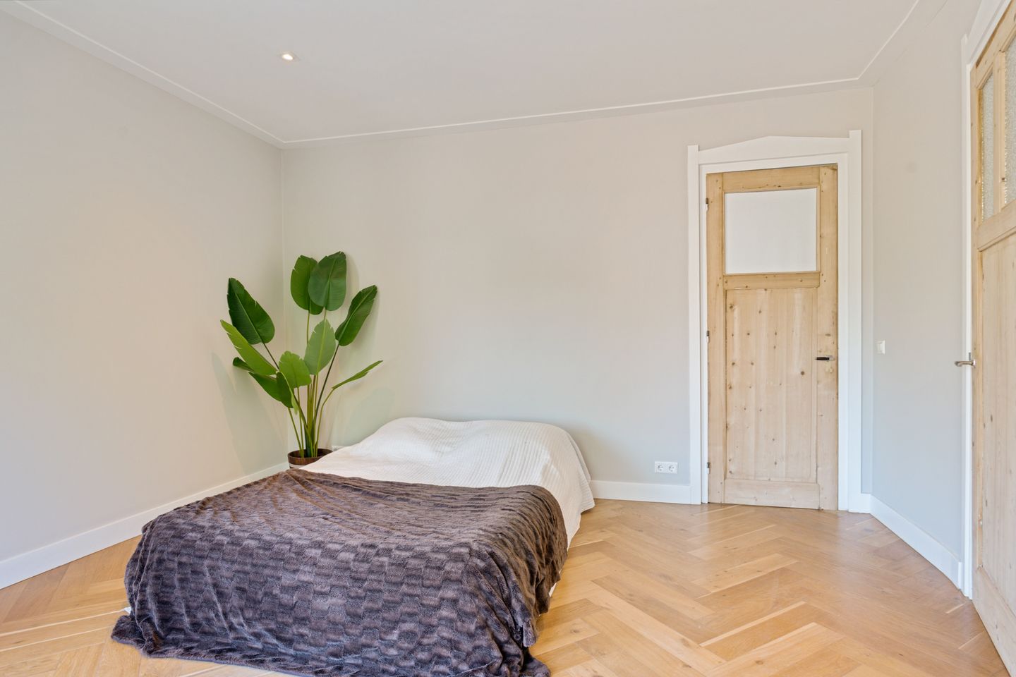 Photo 40 of Heemraadssingel 128-B