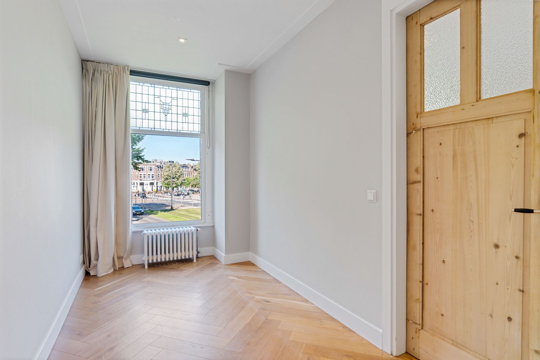 Photo 45 of Heemraadssingel 128-B