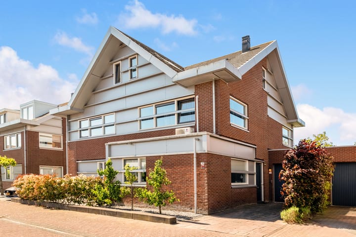 Foto 1 van Himalaya 18