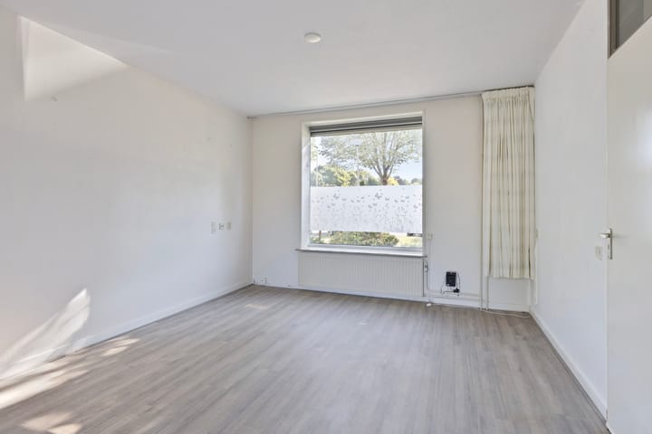 Foto 8 van Van Weerden Poelmanstraat 216