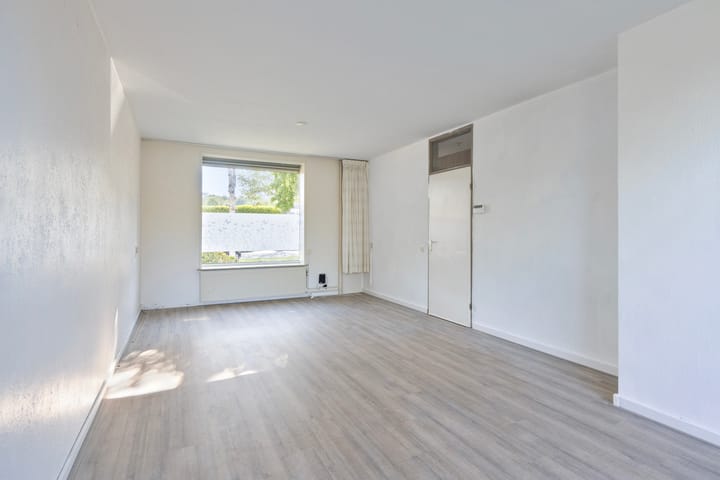 Foto 9 van Van Weerden Poelmanstraat 216