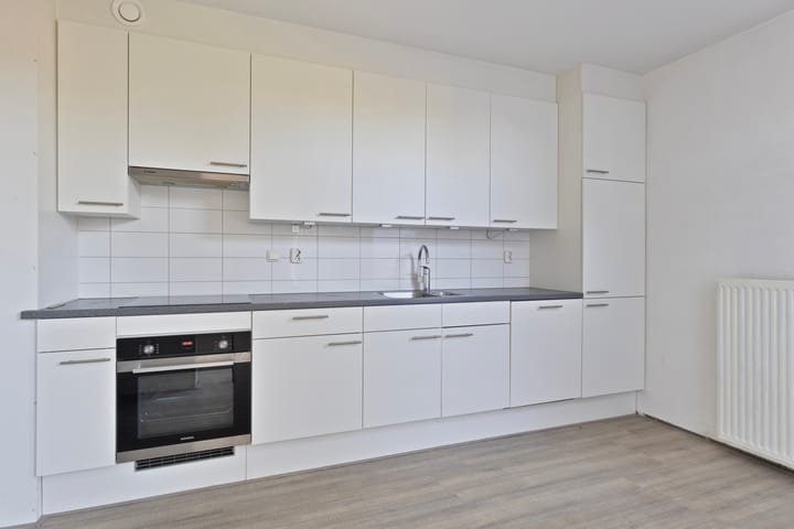 Foto 11 van Van Weerden Poelmanstraat 216