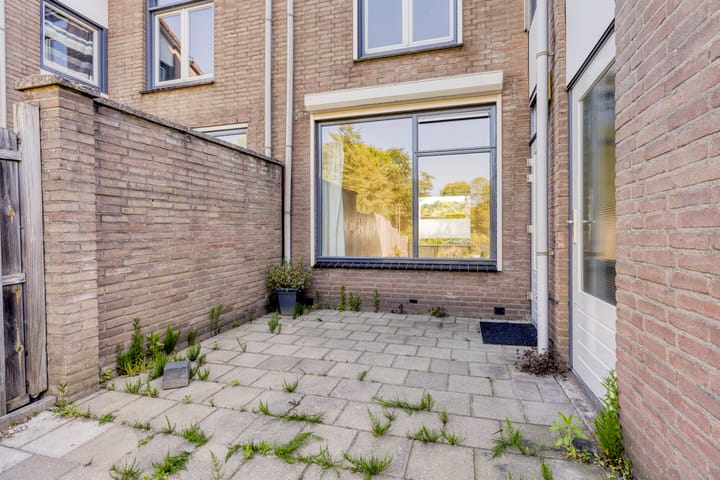 Foto 27 van Van Weerden Poelmanstraat 216