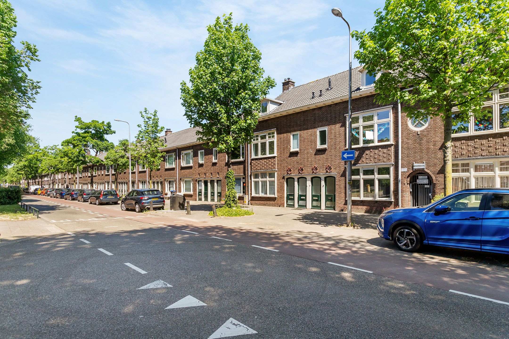 Photo 6 of Burgemeester van Tuyllkade 53