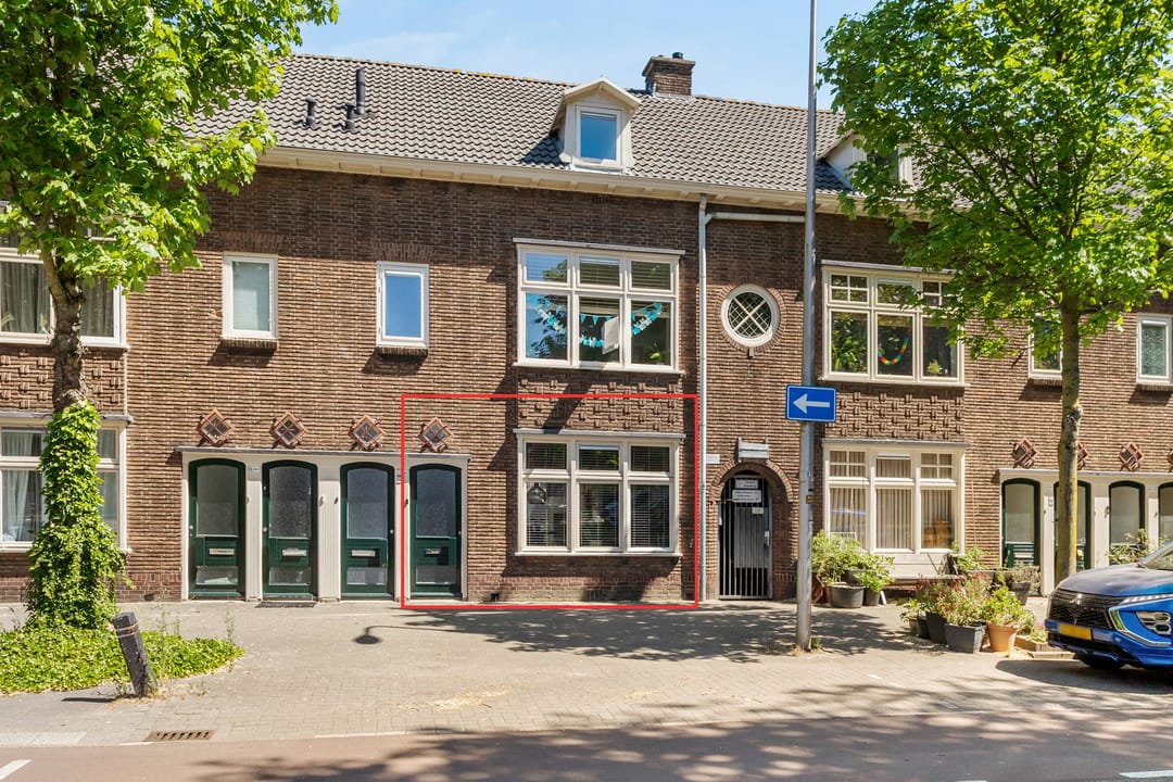 Photo 1 of Burgemeester van Tuyllkade 53