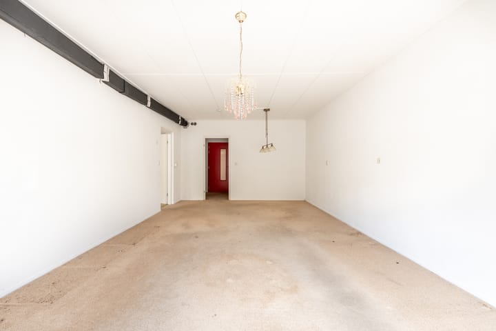 Photo 9 of Loolaan 41-1