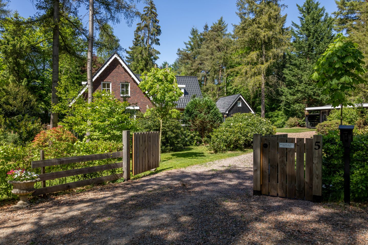 Foto 1 van Dellenparkweg 5