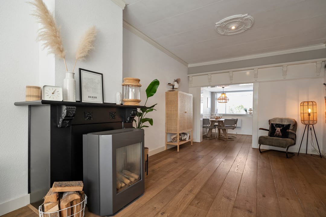 Foto 7 van van der Duyn van Maasdamstraat 8