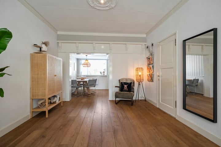 Foto 8 van van der Duyn van Maasdamstraat 8