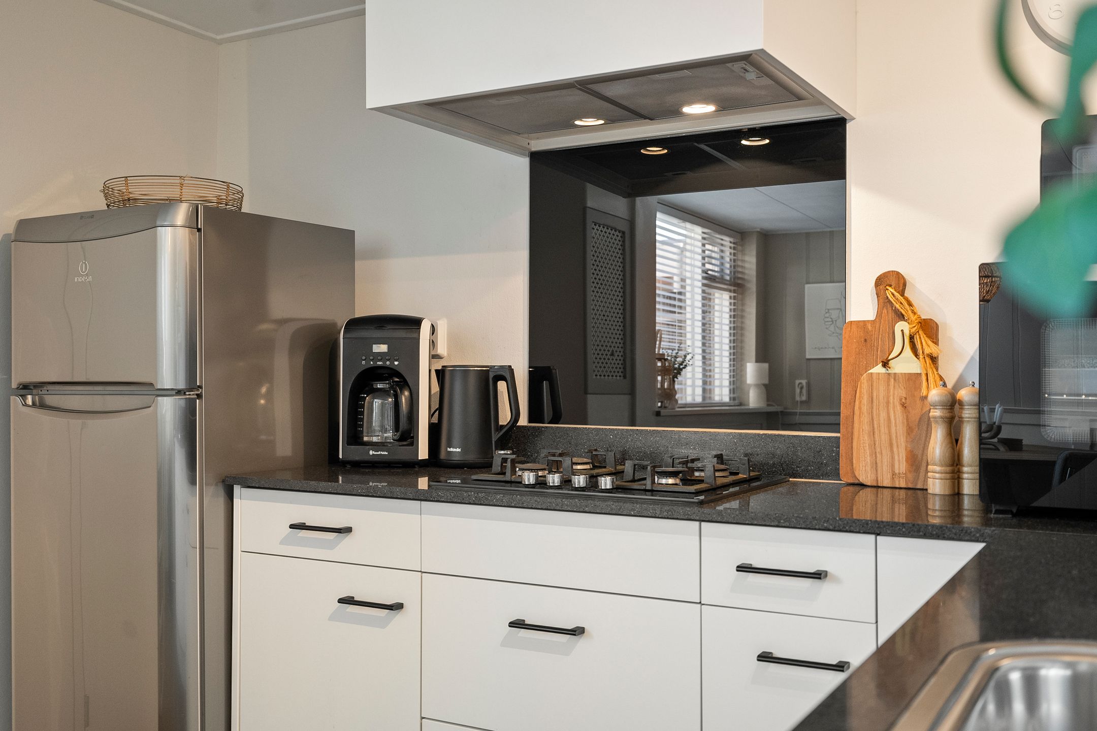 Foto 12 van van der Duyn van Maasdamstraat 8