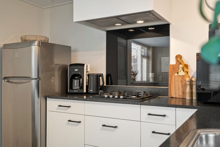 Foto 12 van van der Duyn van Maasdamstraat 8