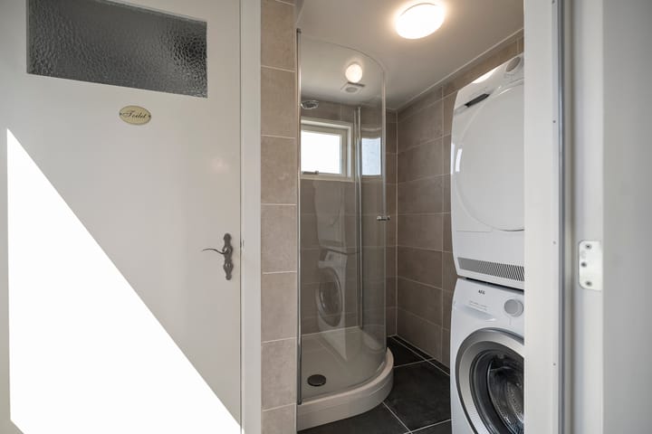 Foto 13 van van der Duyn van Maasdamstraat 8