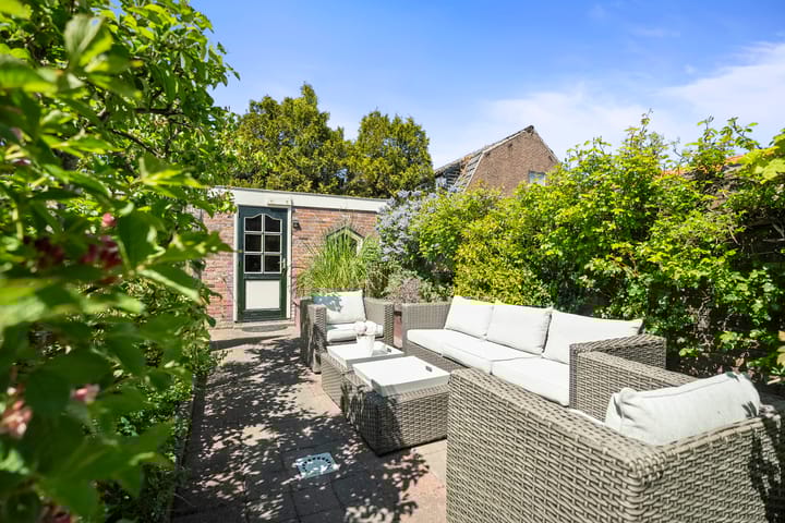 Foto 17 van van der Duyn van Maasdamstraat 8